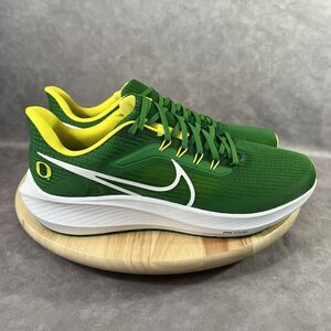Oregon Ducks Nike Air Zoom Pegasus 39 Mens 12.5 Running Sneaker Shoes DR1970-300